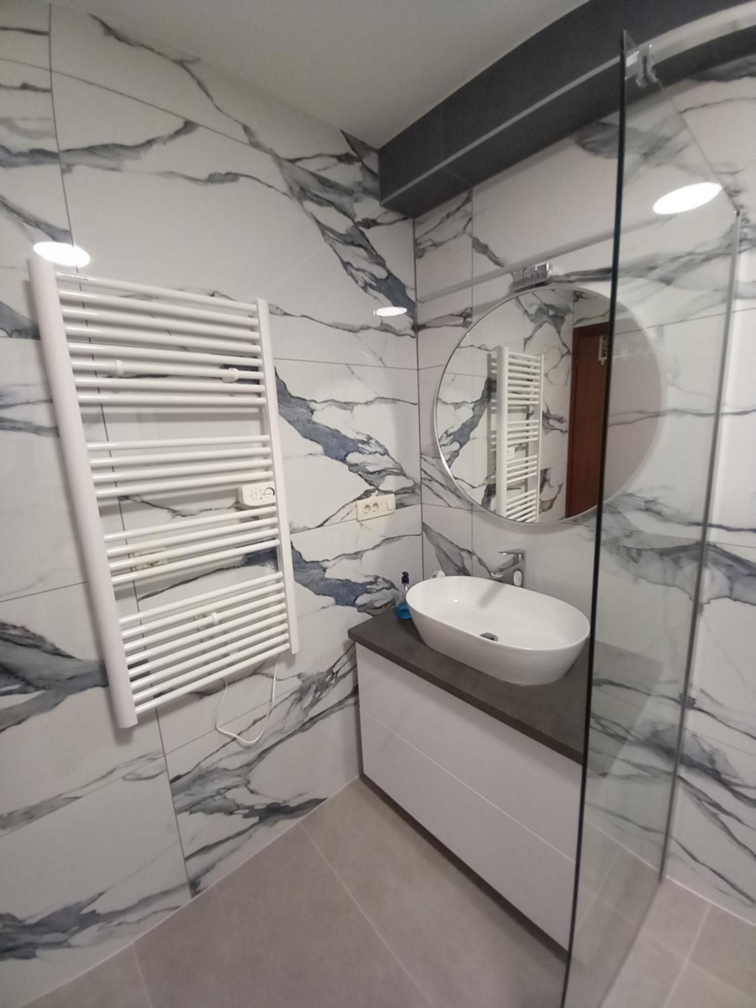One Bedroom Apartment Terrace Parking 스플리트 외부 사진